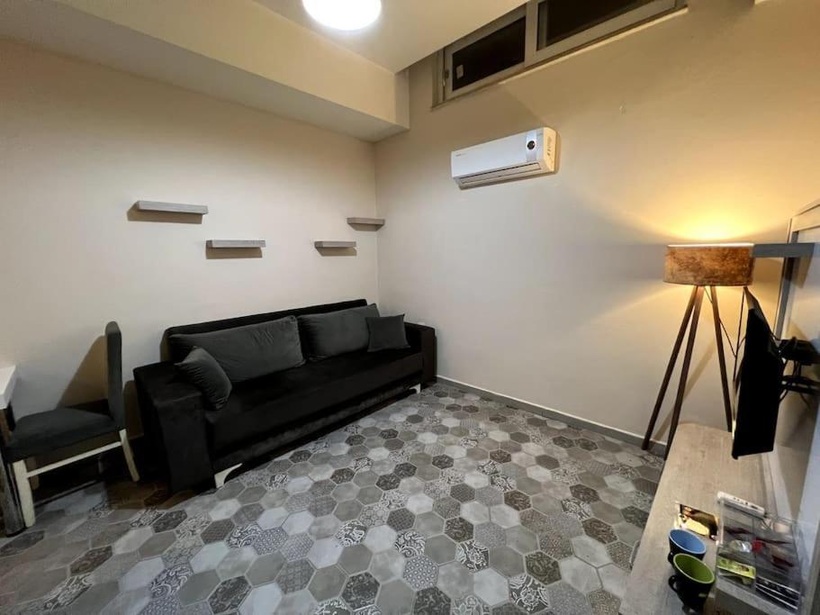 Basement Floor, Merkezi, Erasta Mall Karsisi '21' Daire Antalya