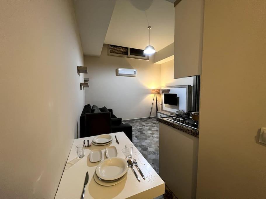 Basement Floor, Merkezi, Erasta Mall Karsisi '21' Daire *